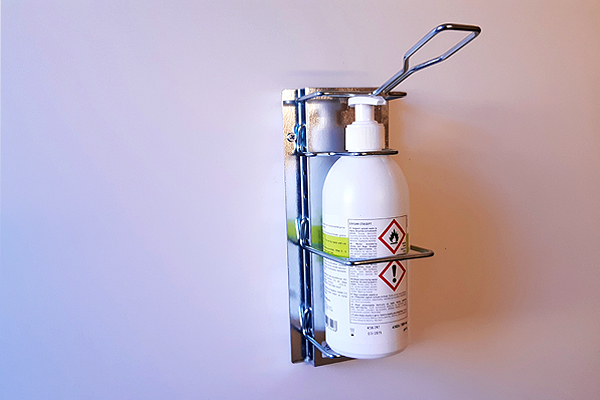 PatentDispenser wall mounted with 2 screws