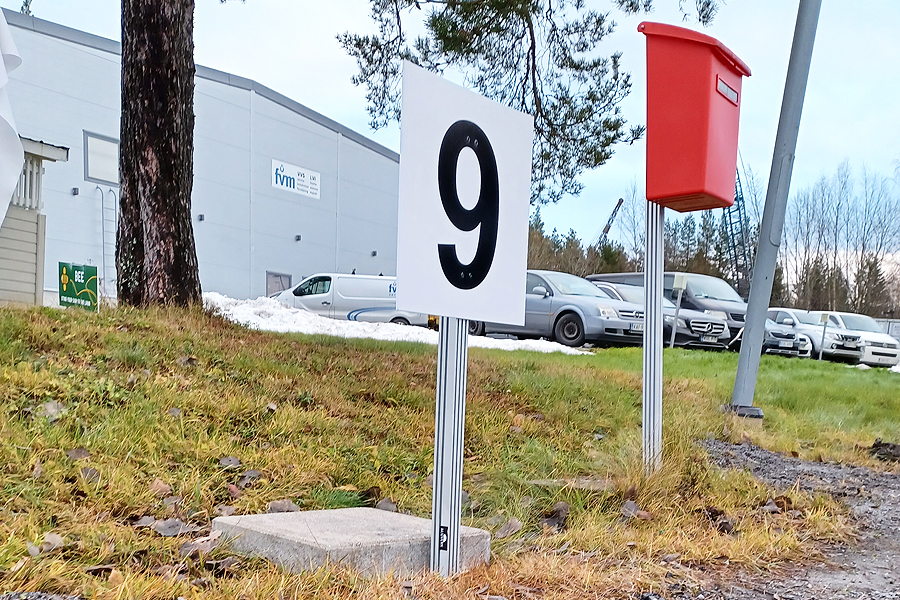 Postilaatikkoteline jalka kyltti betoni ulkoteline kylttiteline